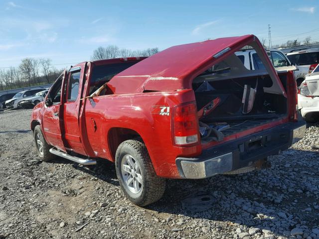 1GTEK29099Z131547 - 2009 GMC SIERRA K15 RED photo 3