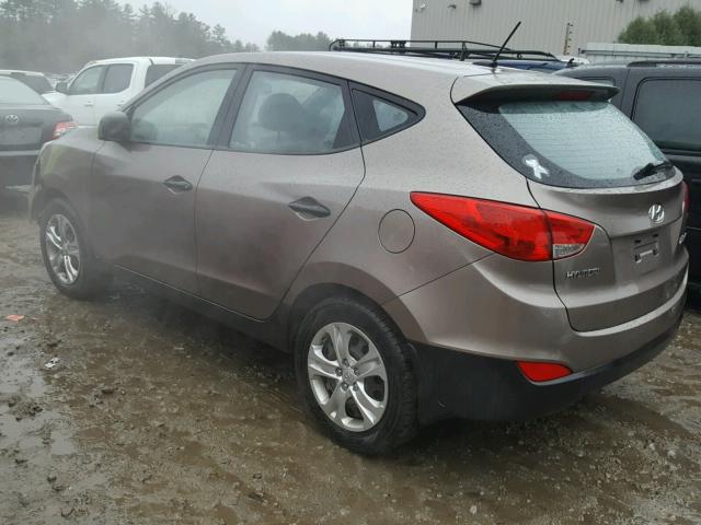 KM8JT3AB8BU192532 - 2011 HYUNDAI TUCSON GL TAN photo 3