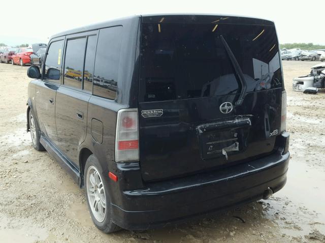 JTLKT324854007459 - 2005 TOYOTA SCION XB შავი ფოტო 3