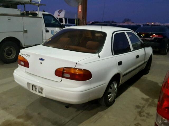 1Y1SK5280YZ421187 - 2000 CHEVROLET GEO PRIZM 白色 照片 4