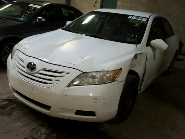 4T1BE46K47U631746 - 2007 TOYOTA CAMRY NEW WHITE photo 2