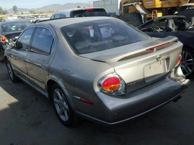 JN1DA31D72T441887 - 2002 NISSAN MAXIMA GRAY photo 3