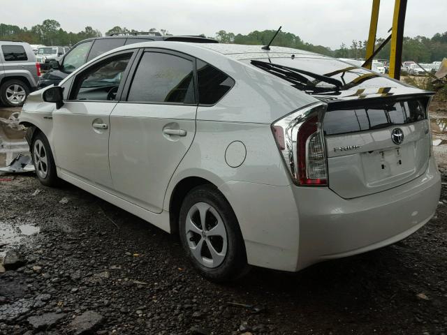 JTDKN3DU1F0478803 - 2015 TOYOTA PRIUS WHITE photo 3