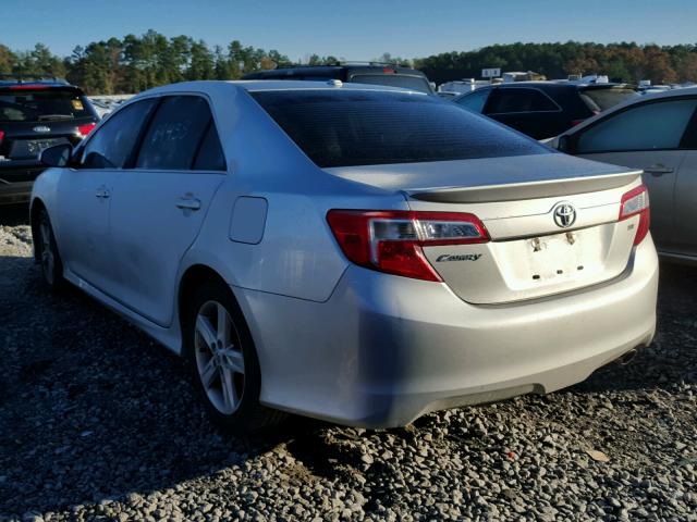 4T1BF1FK5DU674595 - 2013 TOYOTA CAMRY L SILVER photo 3