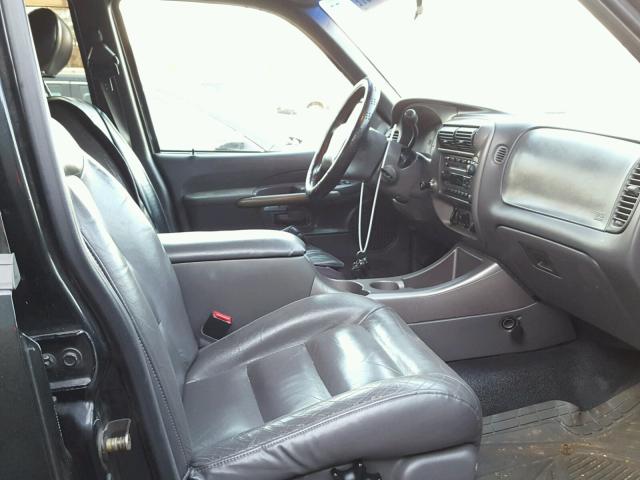 1FMZU67E21UA46046 - 2001 FORD EXPLORER S BLACK photo 5