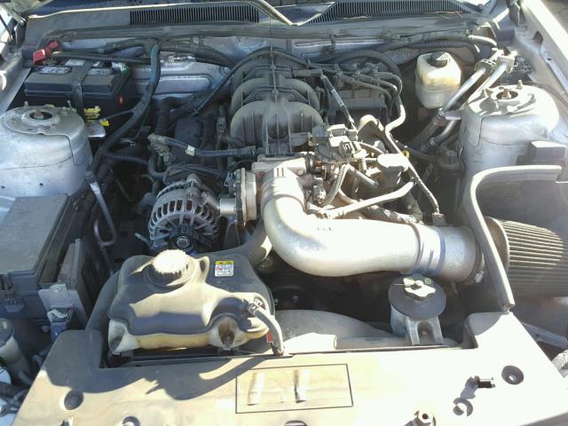 1ZVHT80N585109621 - 2008 FORD MUSTANG SILVER photo 7