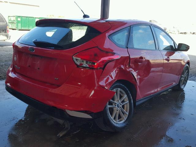 1FADP3K20FL302334 - 2015 FORD FOCUS SE RED photo 4