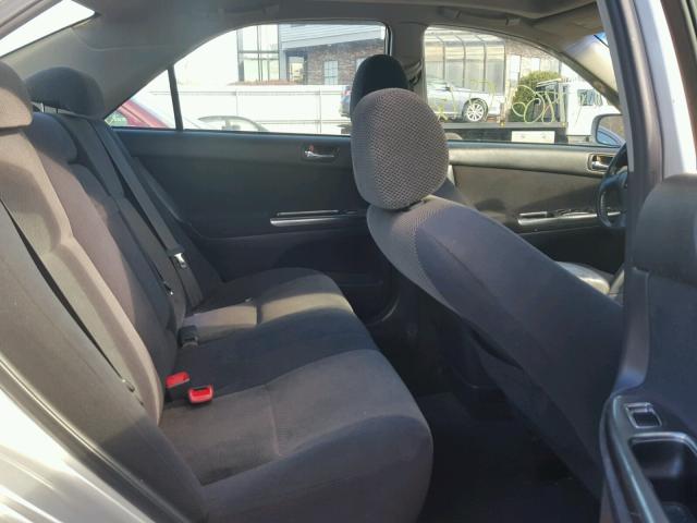 4T1BE32K94U856921 - 2004 TOYOTA CAMRY LE 银色 照片 6