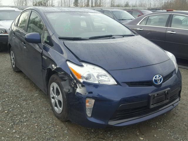 JTDKN3DU6F1993810 - 2015 TOYOTA PRIUS BLUE photo 1