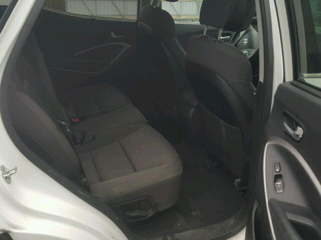 5XYZUDLBXGG374104 - 2016 HYUNDAI SANTA FE S 白色 照片 6