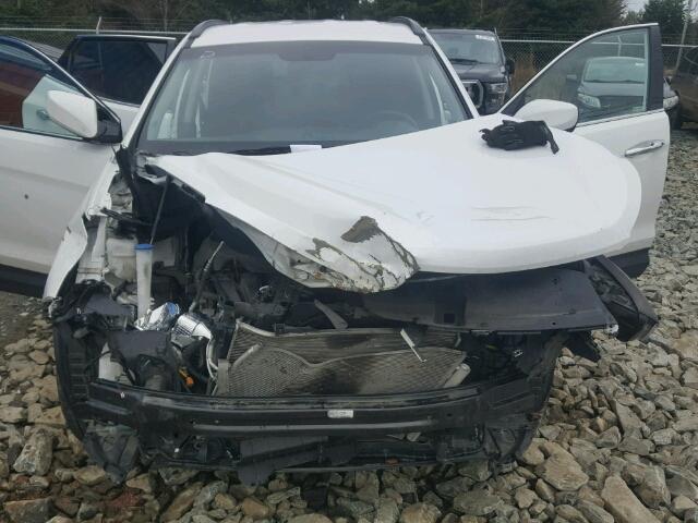 5XYZUDLBXGG374104 - 2016 HYUNDAI SANTA FE S 白色 照片 7