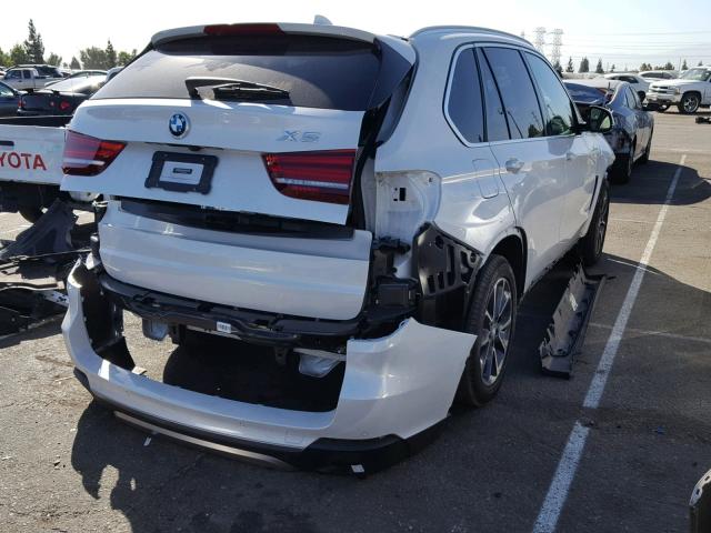 5UXKR2C54H0U21523 - 2017 BMW X5 SDRIVE3 WHITE photo 4