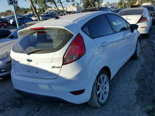 3FADP4EJ1EM241114 - 2014 FORD FIESTA SE WHITE photo 4