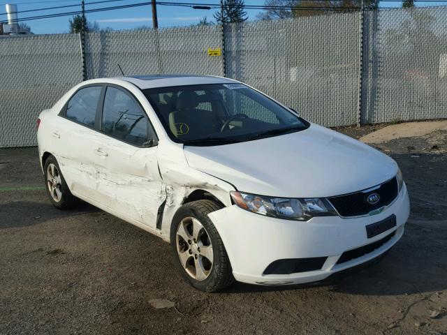 KNAFU4A2XA5110478 - 2010 KIA FORTE EX WHITE photo 1