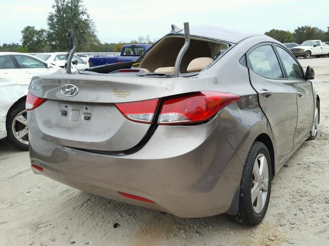 5NPDH4AEXDH418781 - 2013 HYUNDAI ELANTRA GL TAN photo 4