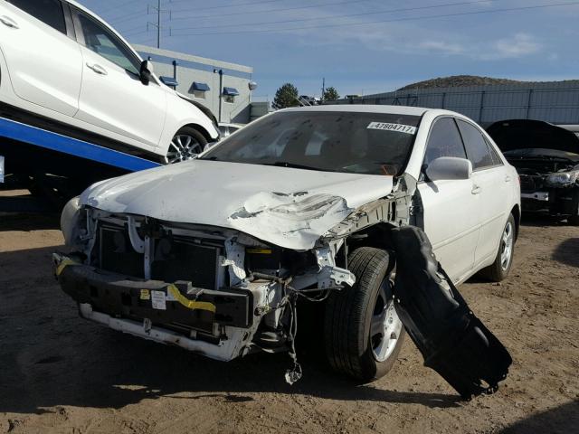 4T1BE46K99U876819 - 2009 TOYOTA CAMRY BASE WHITE photo 2