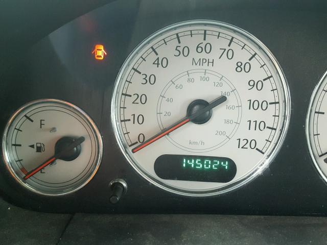 2C8GP64L45R304364 - 2005 CHRYSLER TOWN & COU BLUE photo 8