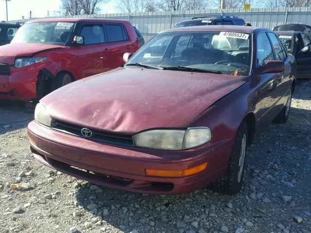 4T1VK12E0NU001109 - 1992 TOYOTA CAMRY LE MAROON photo 2