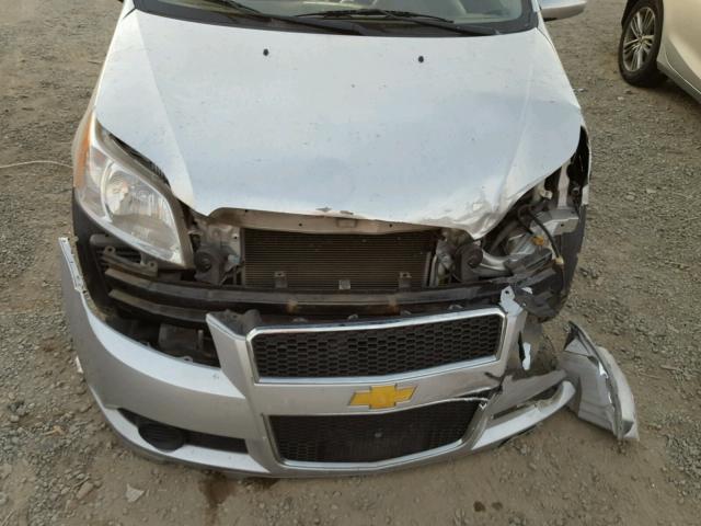 KL1TD6DE6BB158237 - 2011 CHEVROLET AVEO LS SILVER photo 9