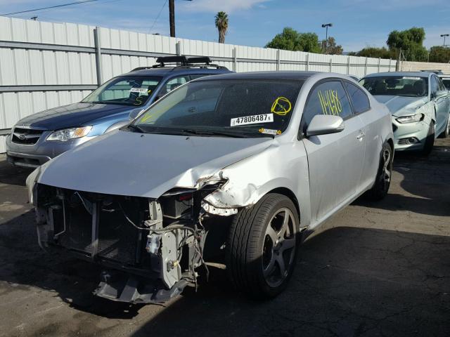 JTKDE167390281147 - 2009 TOYOTA SCION TC 银色 照片 2