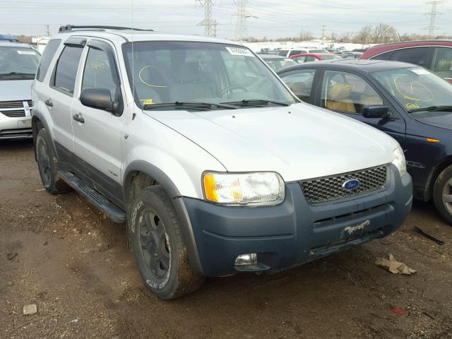 1FMYU04102KC84002 - 2002 FORD ESCAPE XLT SILVER photo 1