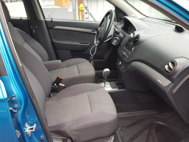 KL1TD56E89B322217 - 2009 CHEVROLET AVEO LS BLUE photo 5