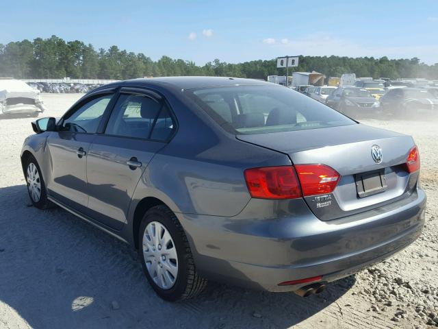 3VW2K7AJXCM350074 - 2012 VOLKSWAGEN JETTA BASE GRAY photo 3