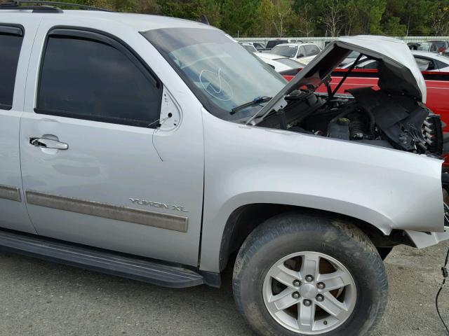 1GKS1KE04DR346018 - 2013 GMC YUKON XL C SILVER photo 9