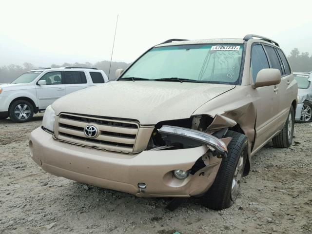 JTEGP21A340041186 - 2004 TOYOTA HIGHLANDER GOLD photo 2