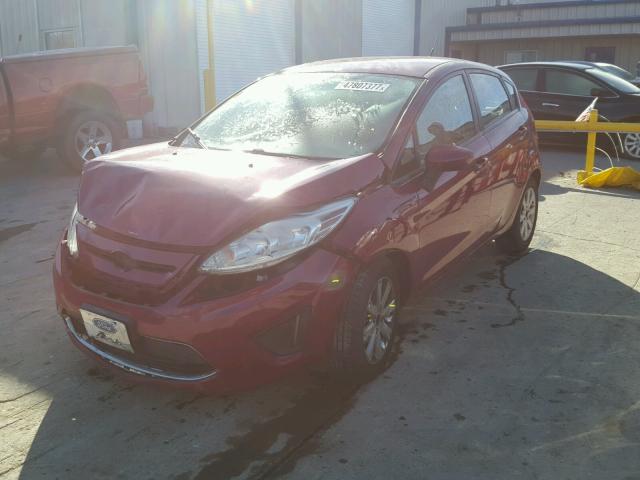 3FADP4EJ5BM175582 - 2011 FORD FIESTA SE RED photo 2