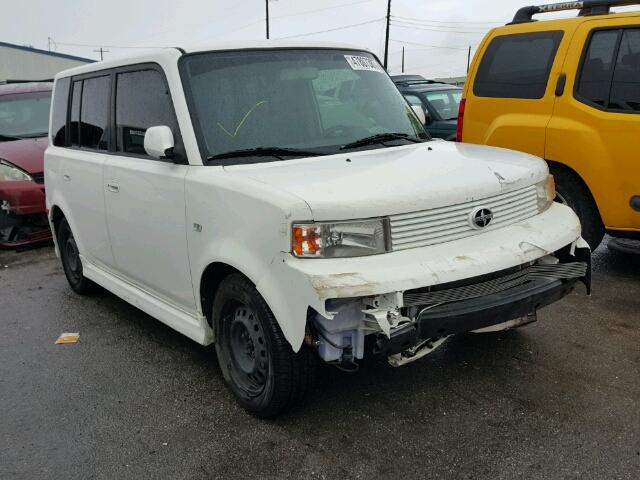 JTLKT324364049460 - 2006 TOYOTA SCION XB WHITE photo 1