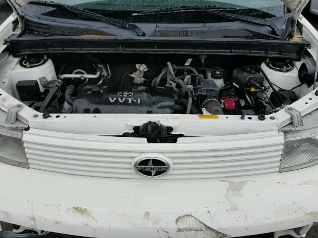 JTLKT324364049460 - 2006 TOYOTA SCION XB WHITE photo 7