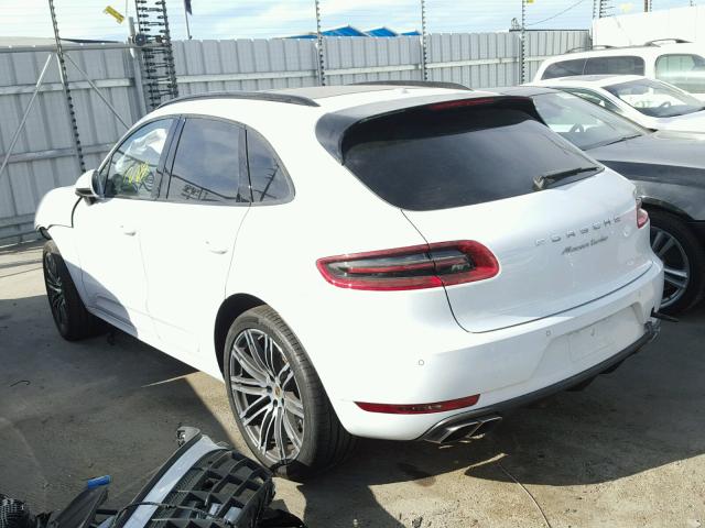 WP1AF2A52HLB61614 - 2017 PORSCHE MACAN TURB WHITE photo 3