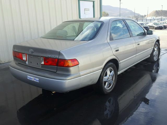 JT2BG22K610569850 - 2001 TOYOTA CAMRY CE GRAY photo 4