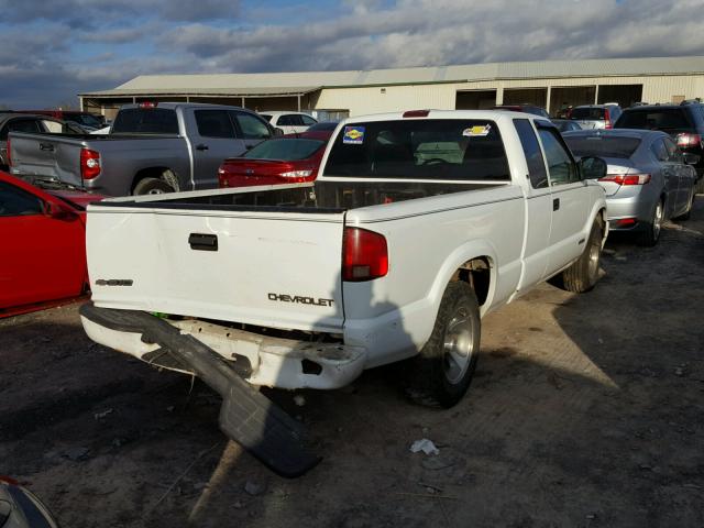 1GCCS19W9Y8294578 - 2000 CHEVROLET S TRUCK S1 WHITE photo 4