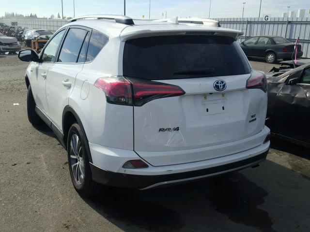 JTMRJREV3HD132963 - 2017 TOYOTA RAV4 HV LE WHITE photo 3