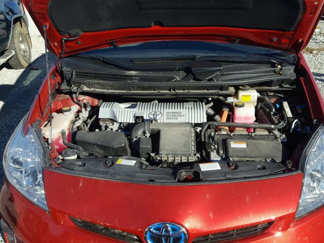 JTDKN3DU3D1733572 - 2013 TOYOTA PRIUS RED photo 7