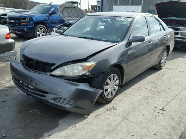 4T1BE32KX3U714995 - 2003 TOYOTA CAMRY LE GRAY photo 2