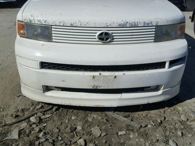 JTLKT334154022450 - 2005 TOYOTA SCION XB თეთრი ფოტო 9
