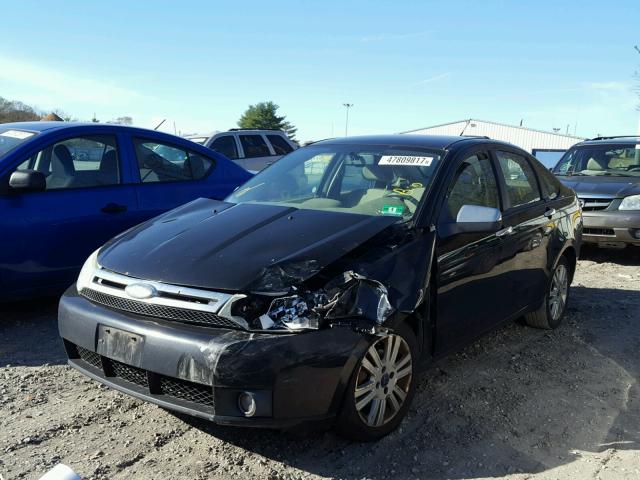 1FAHP35N68W144171 - 2008 FORD FOCUS SE BLACK photo 2