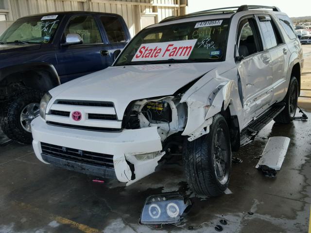 JTEZU14R540017873 - 2004 TOYOTA 4RUNNER SR WHITE photo 2