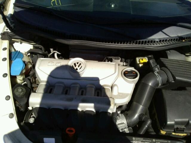 3VWFF31Y87M412895 - 2007 VOLKSWAGEN NEW BEETLE 白色 照片 7