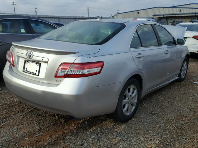 4T1BF3EK5BU732392 - 2011 TOYOTA CAMRY BASE SILVER photo 4