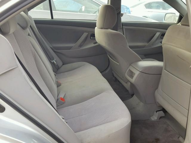 4T1BF3EK5BU732392 - 2011 TOYOTA CAMRY BASE SILVER photo 6