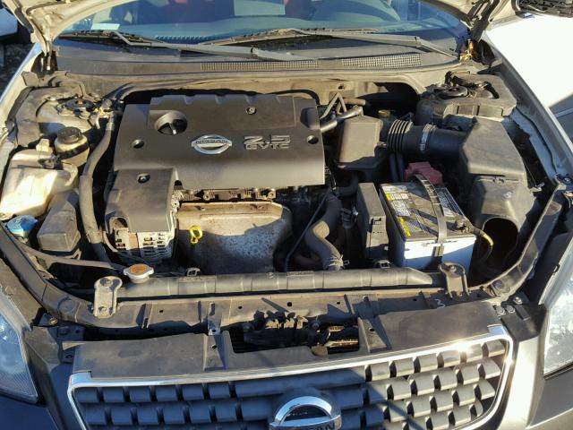 1N4AL11E25C189256 - 2005 NISSAN ALTIMA S SILVER photo 7