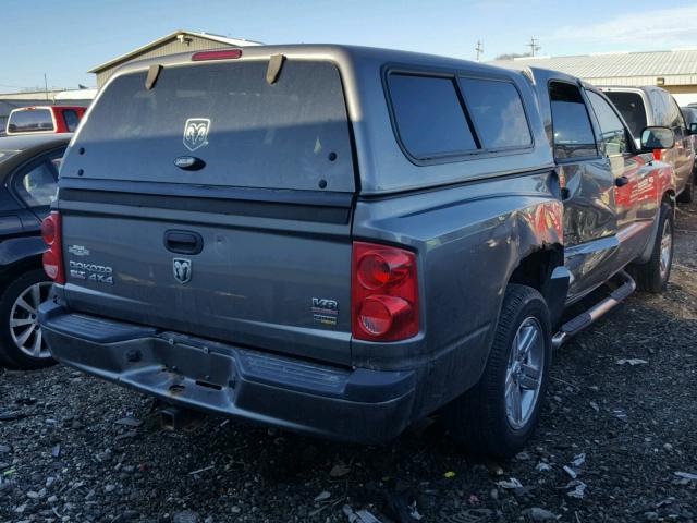 1D7HW48N08S546134 - 2008 DODGE DAKOTA QUA GRAY photo 4