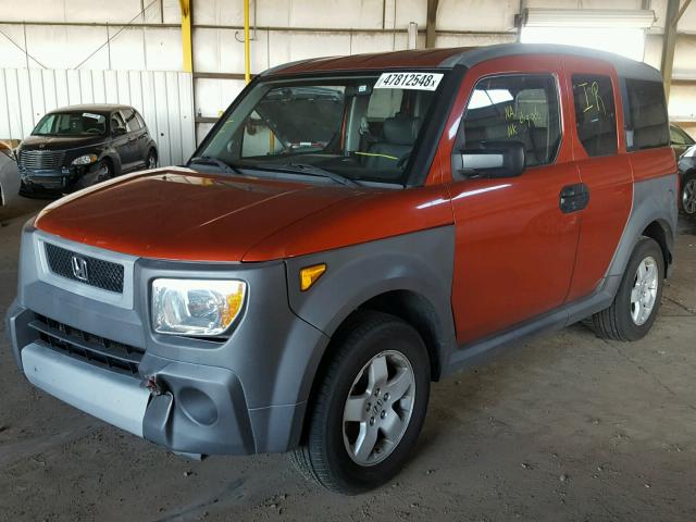 5J6YH186X5L001036 - 2005 HONDA ELEMENT EX ORANGE photo 2