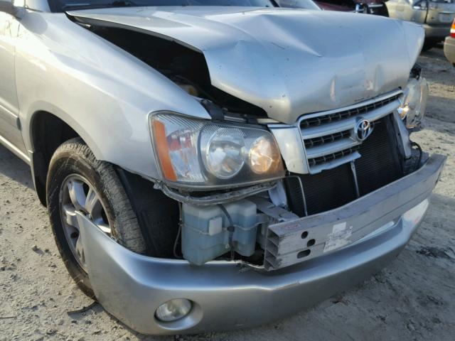 JTEGF21A530096482 - 2003 TOYOTA HIGHLANDER SILVER photo 9