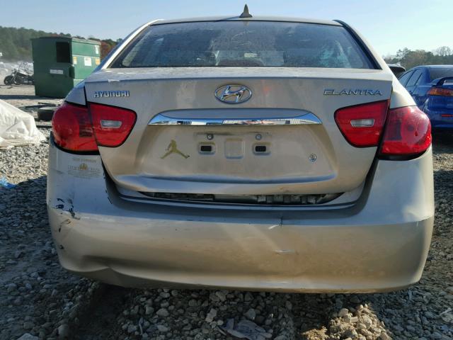 KMHDU4AD8AU917885 - 2010 HYUNDAI ELANTRA BL GOLD photo 9