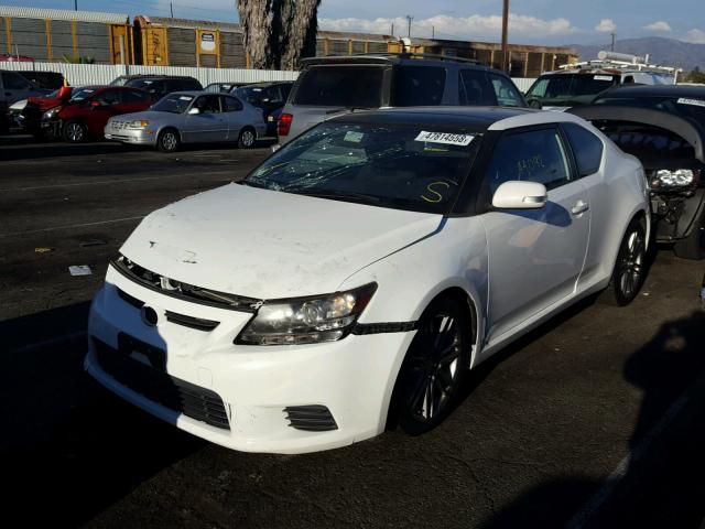 JTKJF5C77B3018966 - 2011 TOYOTA SCION TC 白色 照片 2